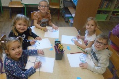 7f556762-82a8-41ec-ad09-4b7e7ef1c206