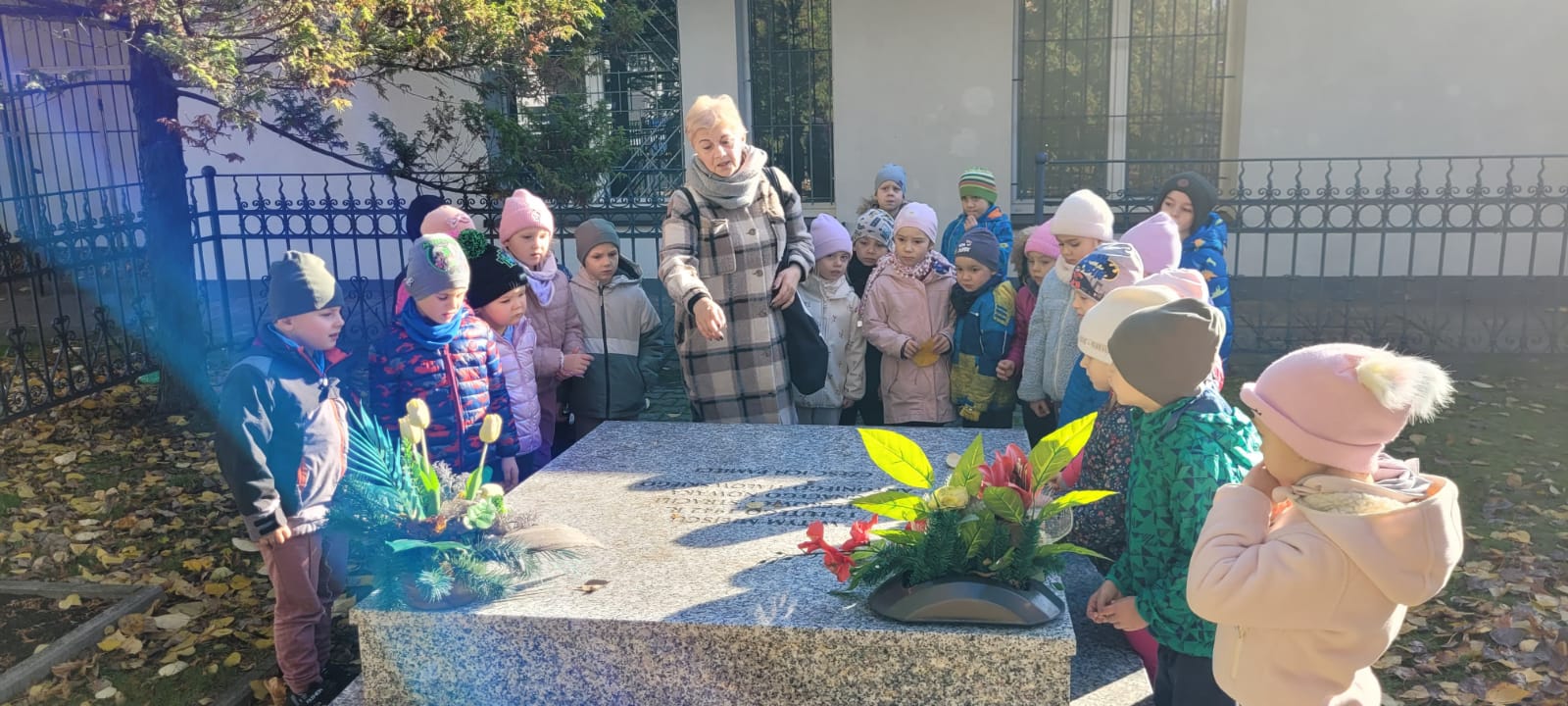 MISIE – Wyjście pod pomnik lokalnych bohaterów